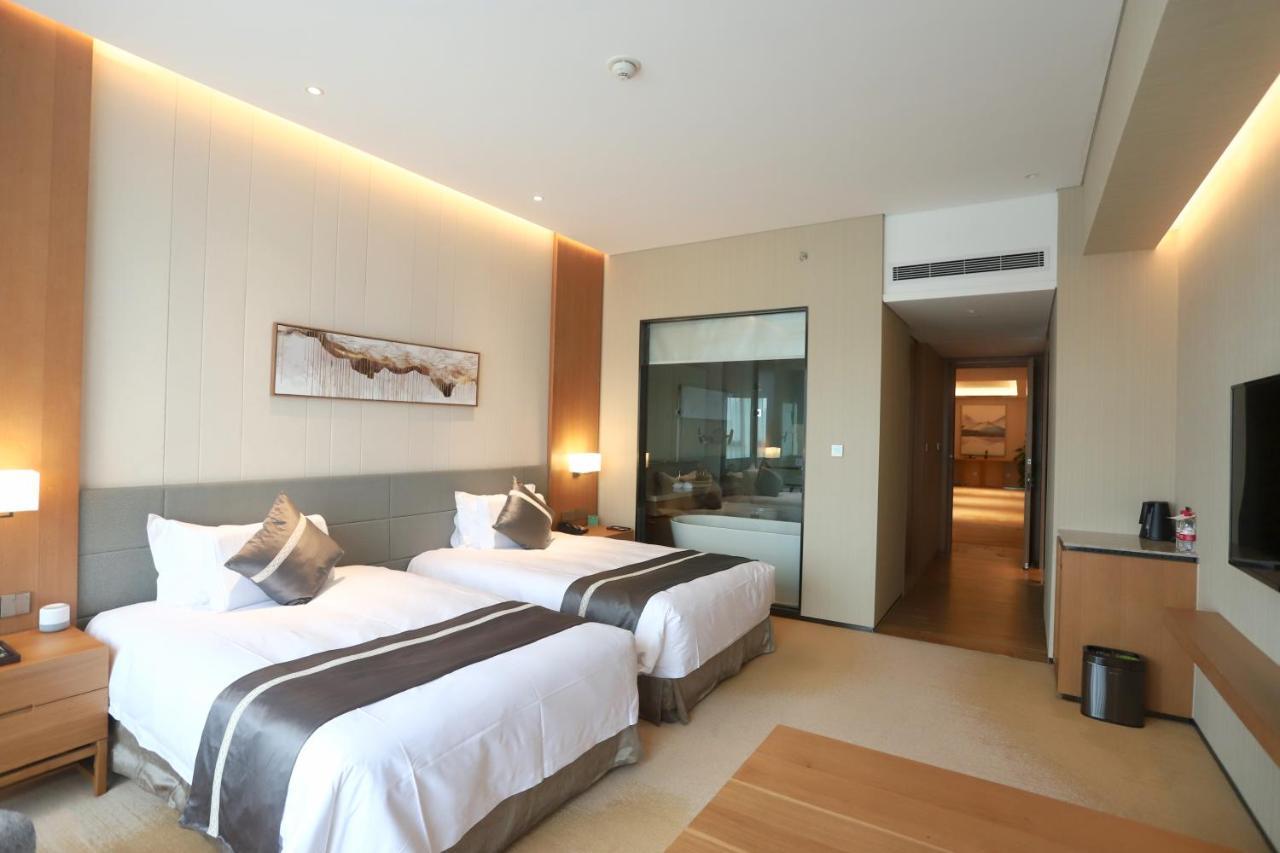 Yuyao Bright Hotel Bagian luar foto