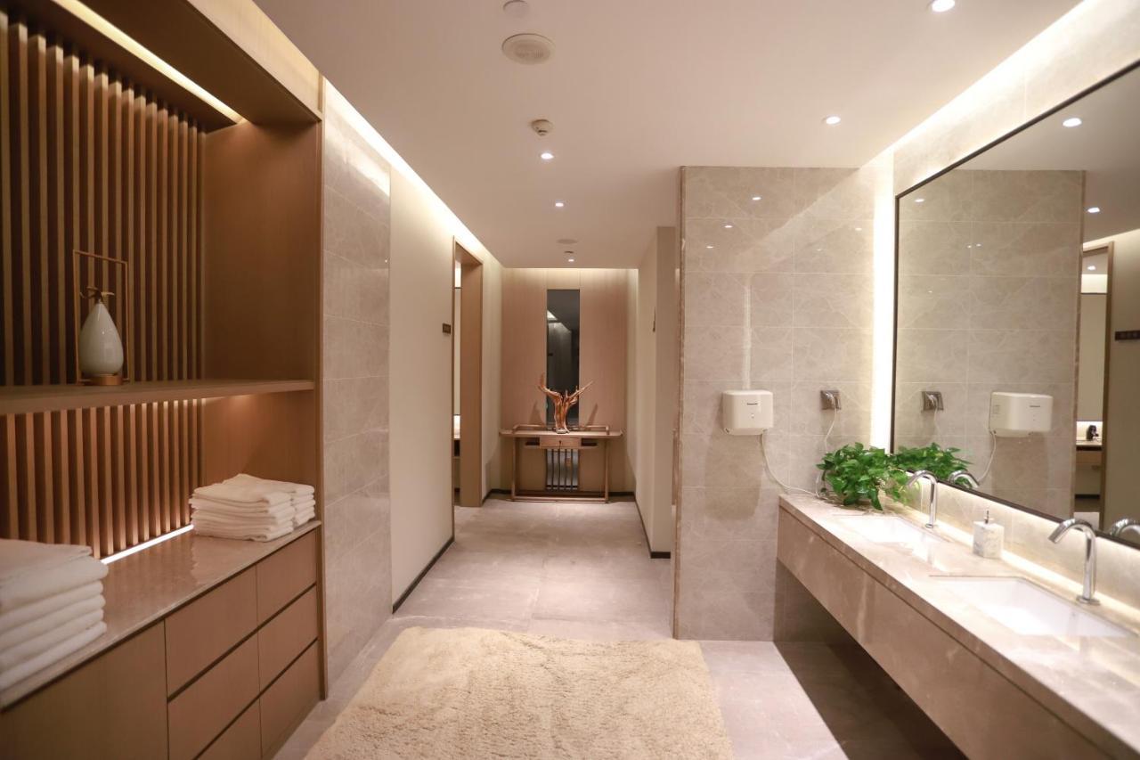 Yuyao Bright Hotel Bagian luar foto